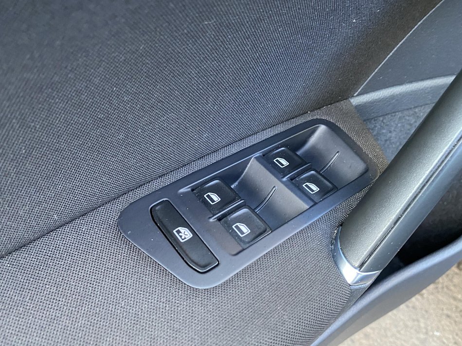 Volkswagen Golf 1.2 TSi Comfortline VII