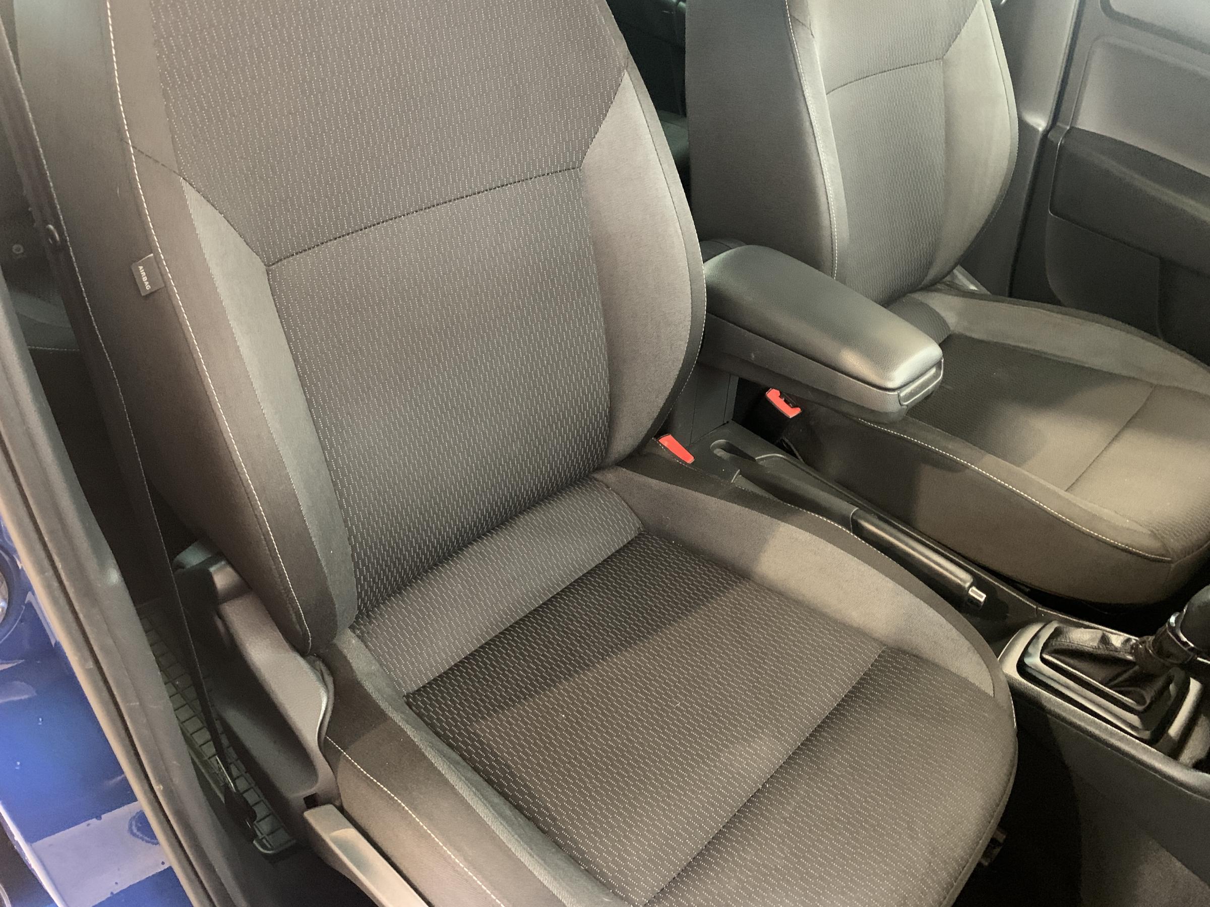 Škoda Rapid, 2014 - pohled č. 12