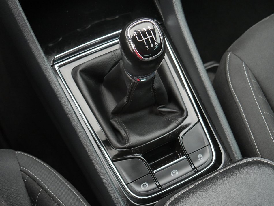 Škoda Karoq 1.5 TSi Ambition