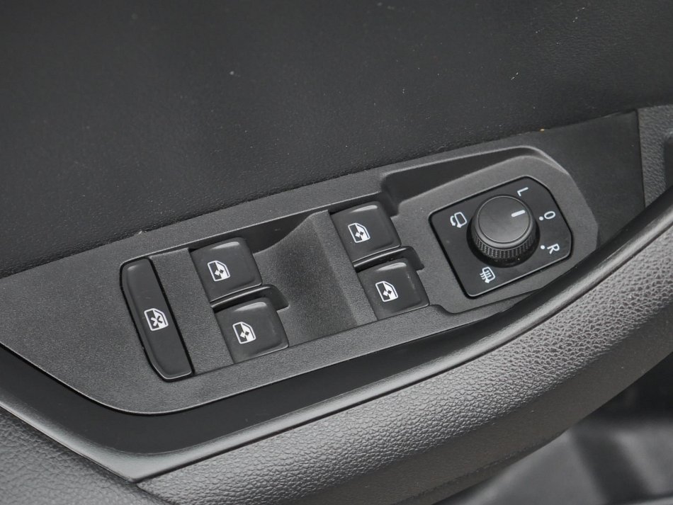 Škoda Karoq 1.5 TSi Ambition