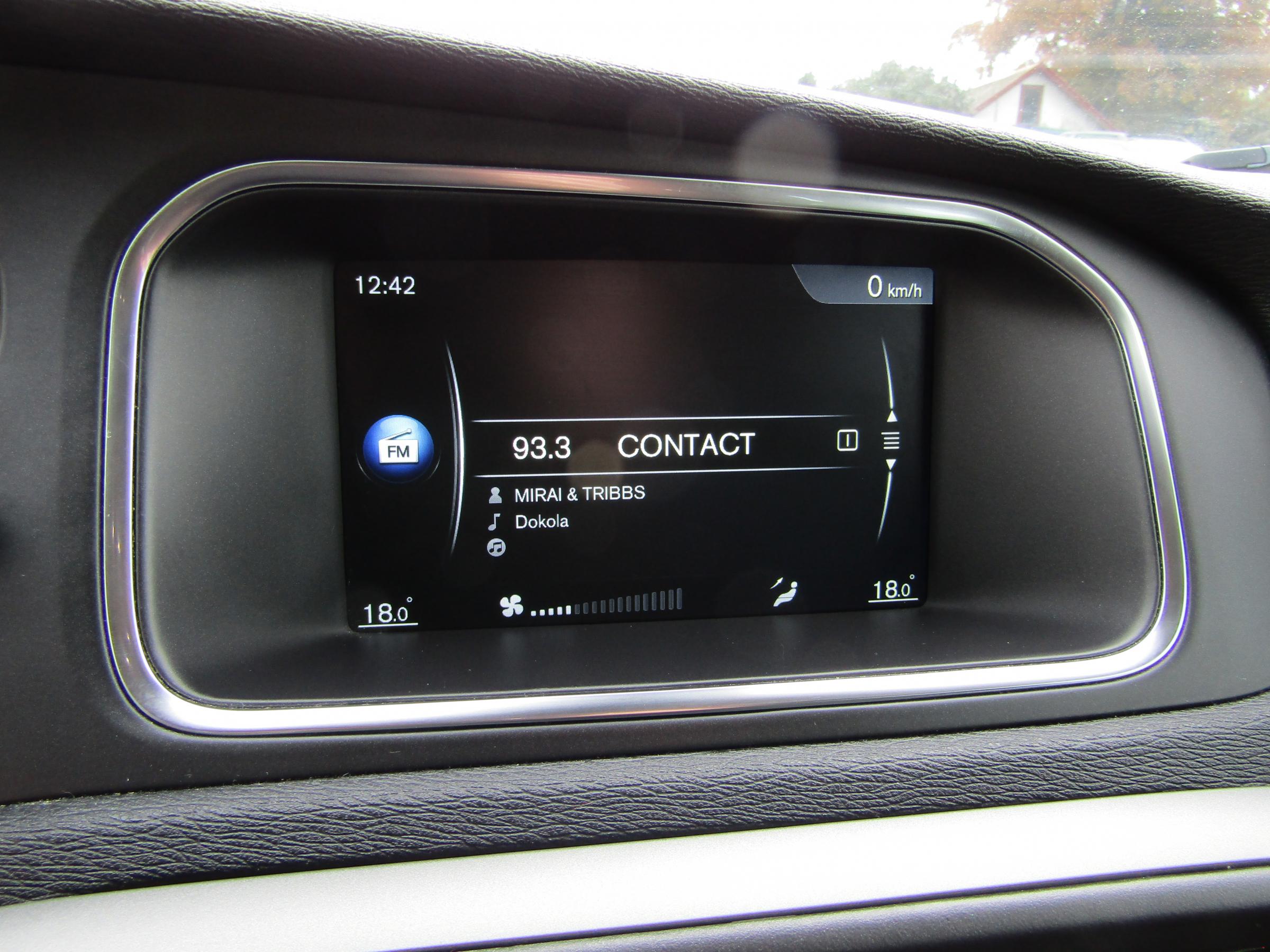 Volvo V40, 2016 - pohled č. 11