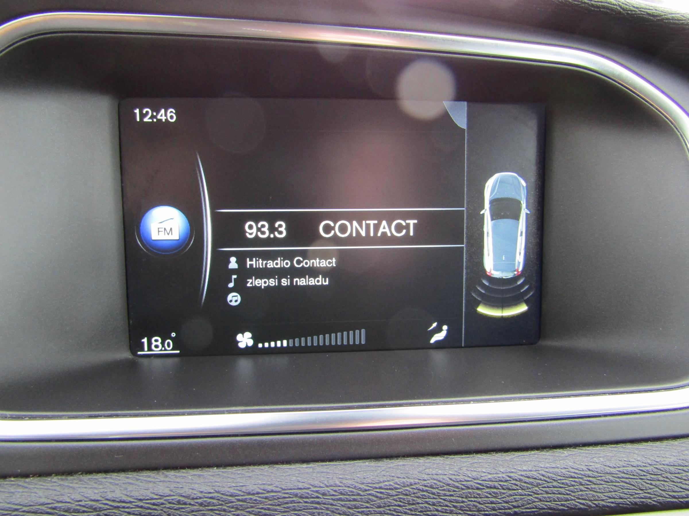 Volvo V40, 2016 - pohled č. 16