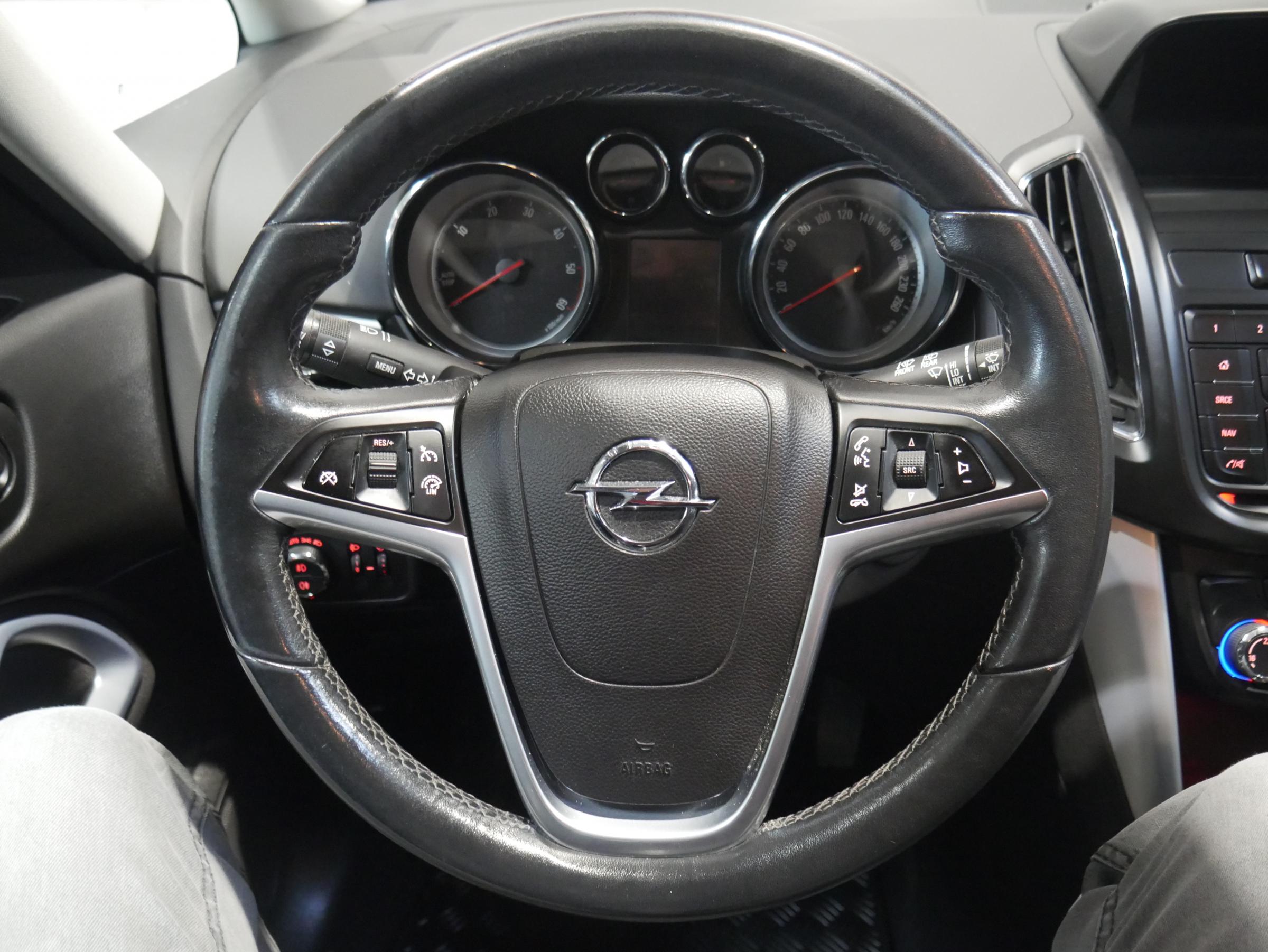 Opel Zafira, 2015 - pohled č. 12