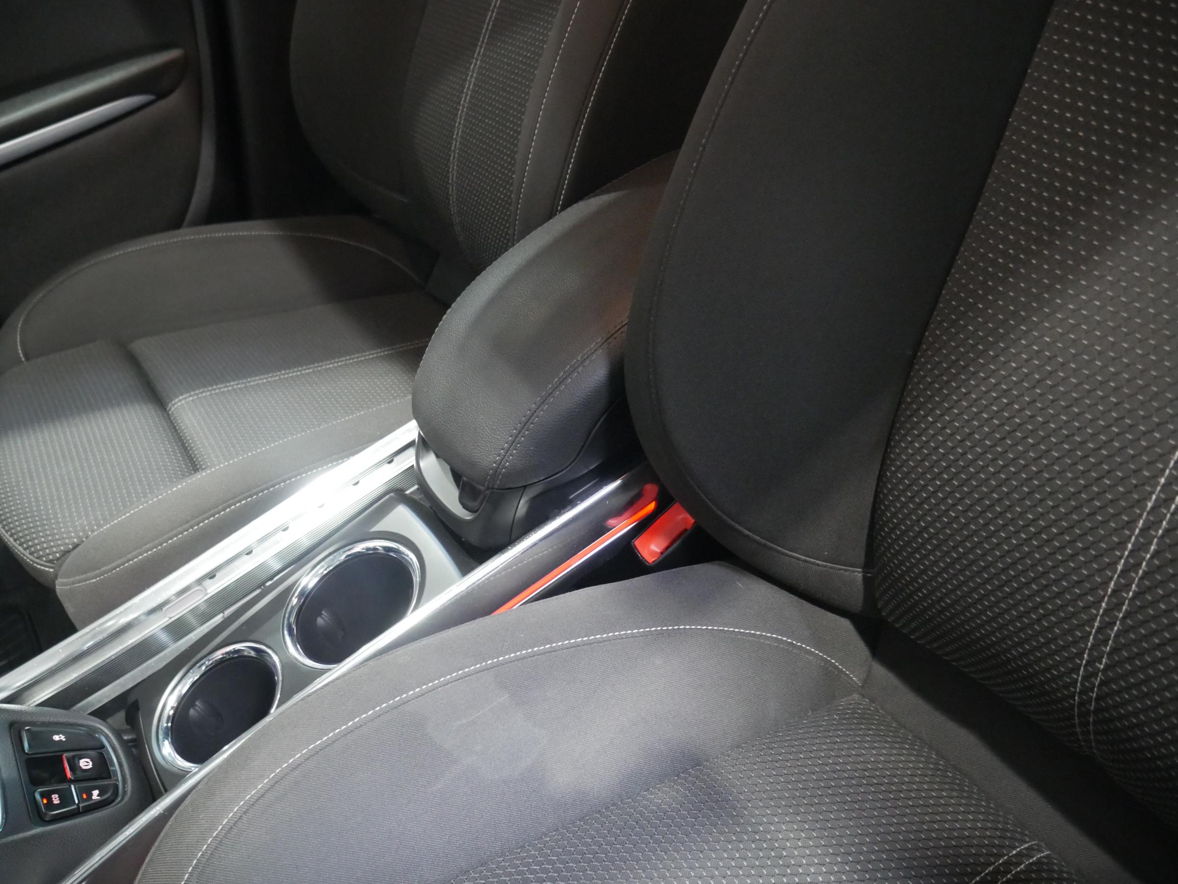 Opel Zafira, 2015 - pohled č. 20