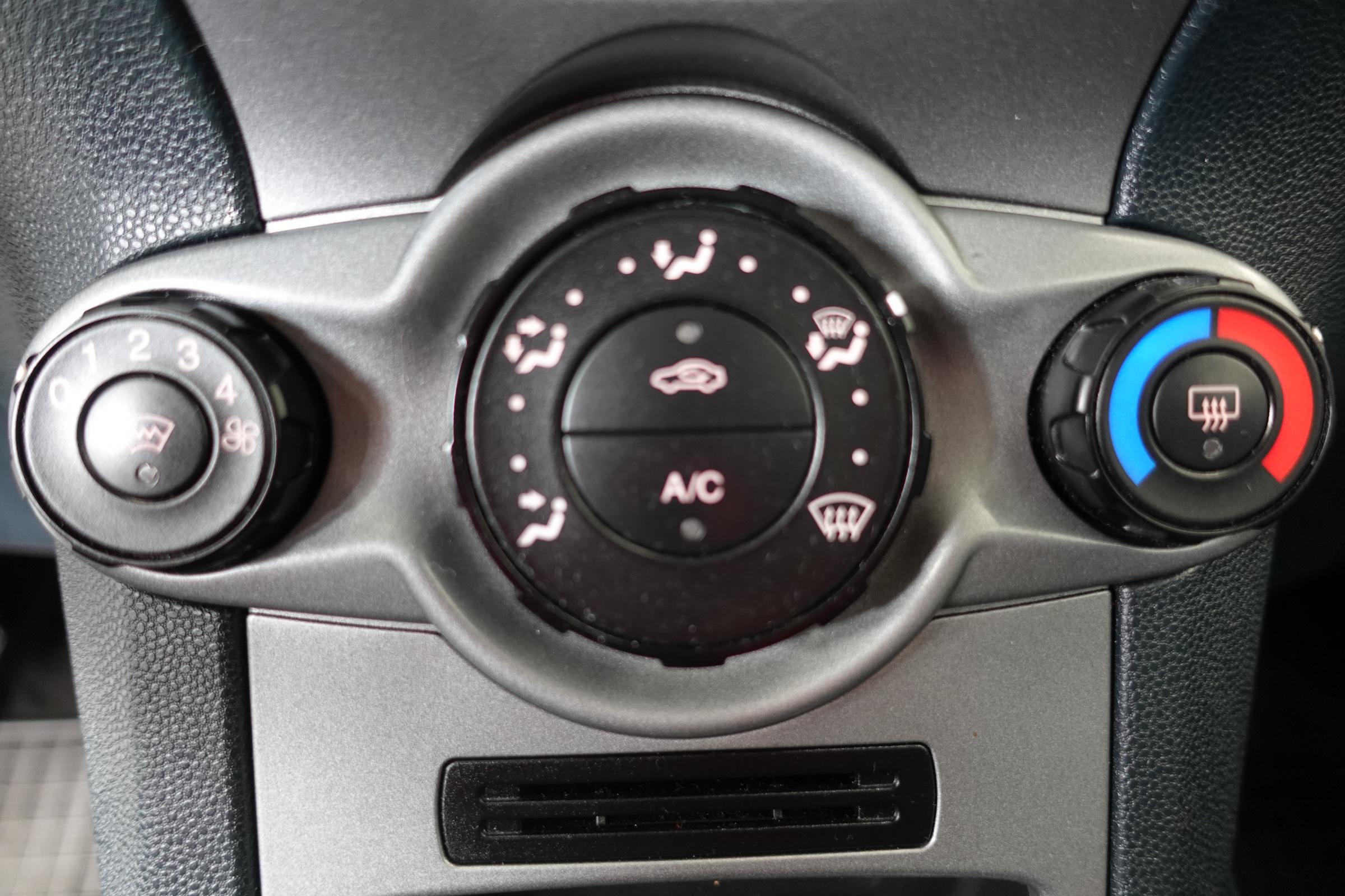 Ford Fiesta, 2008 - pohled č. 18