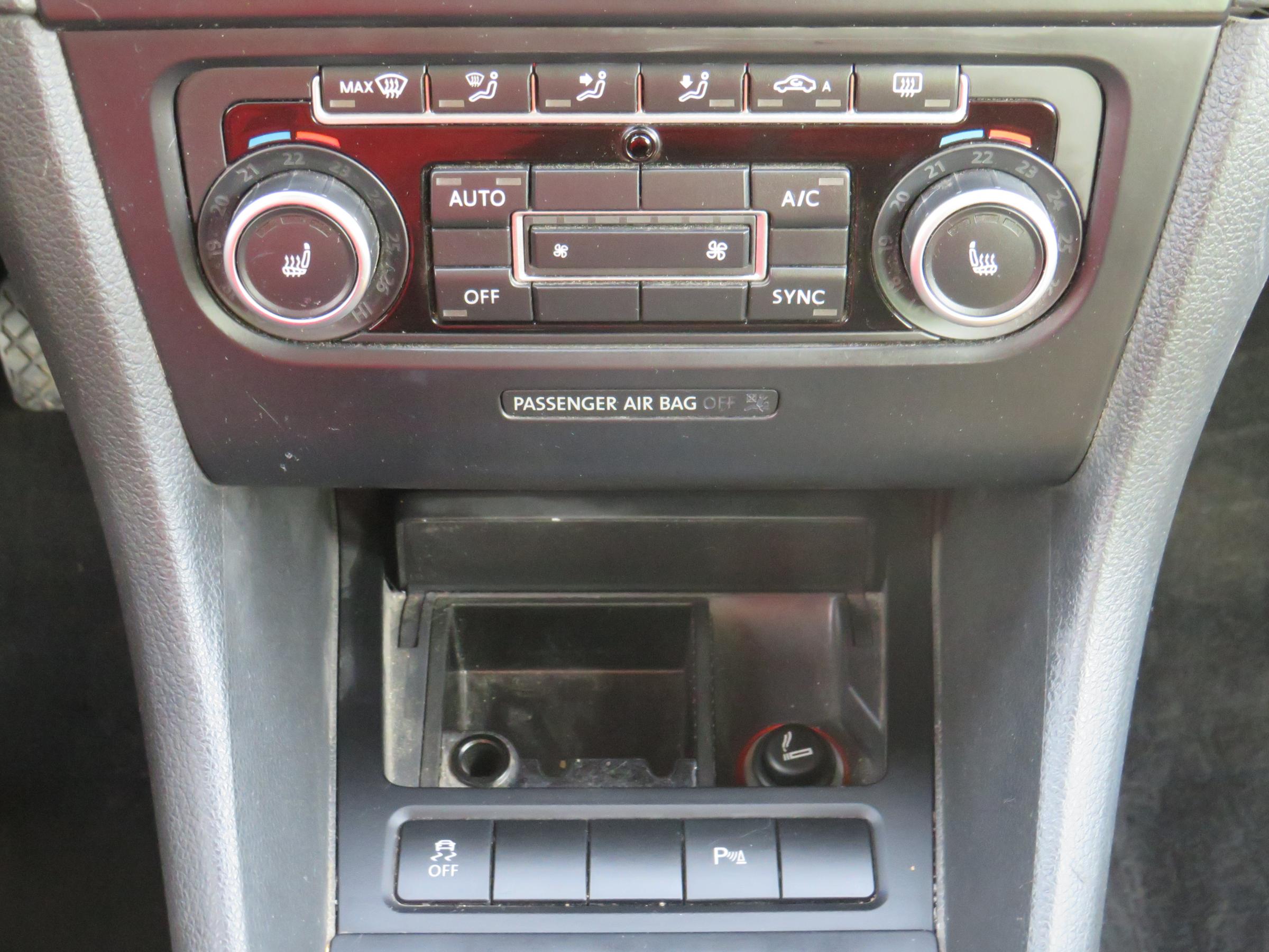 Volkswagen Golf, 2013 - pohled č. 16