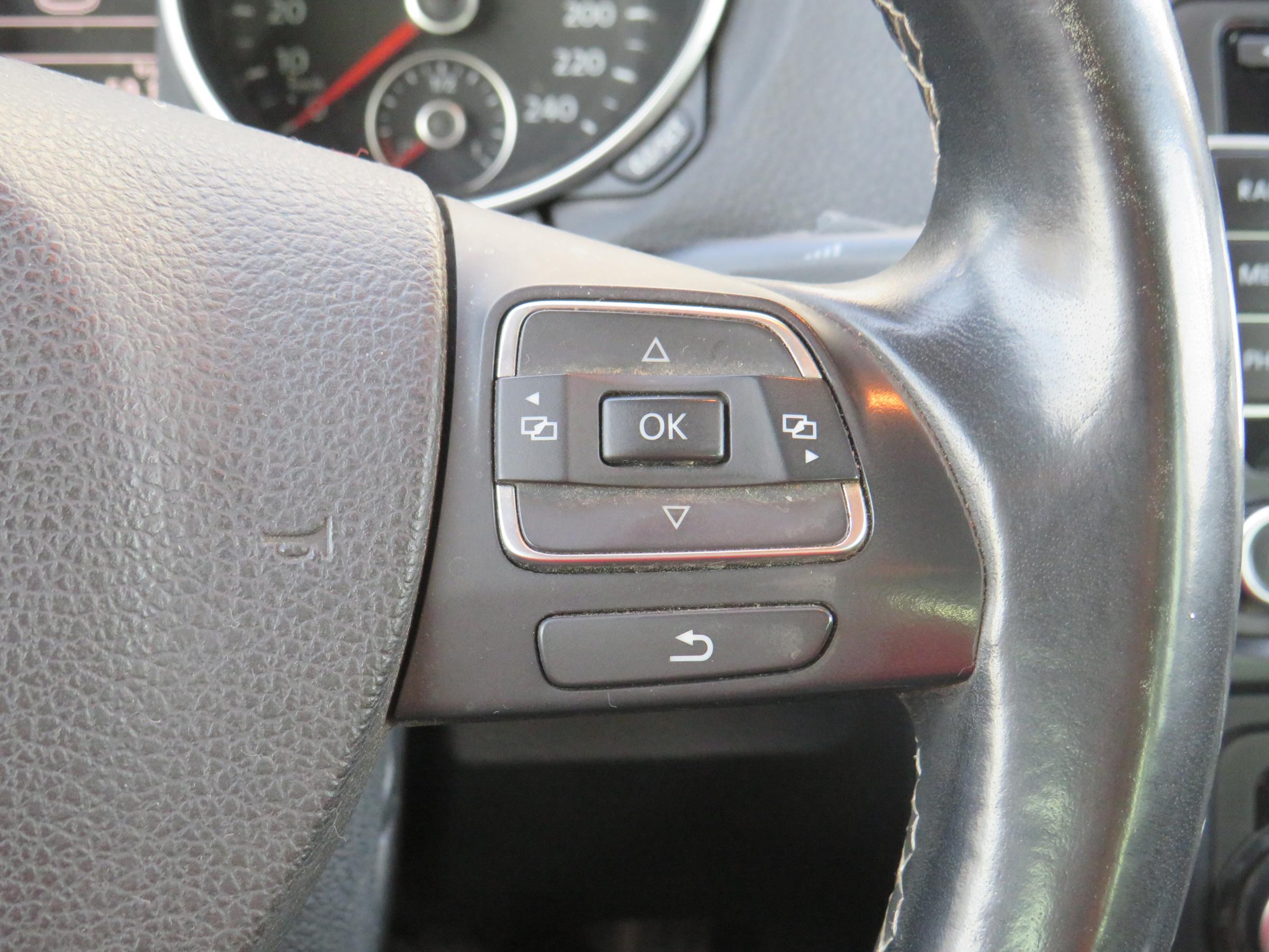 Volkswagen Golf, 2013 - pohled č. 18