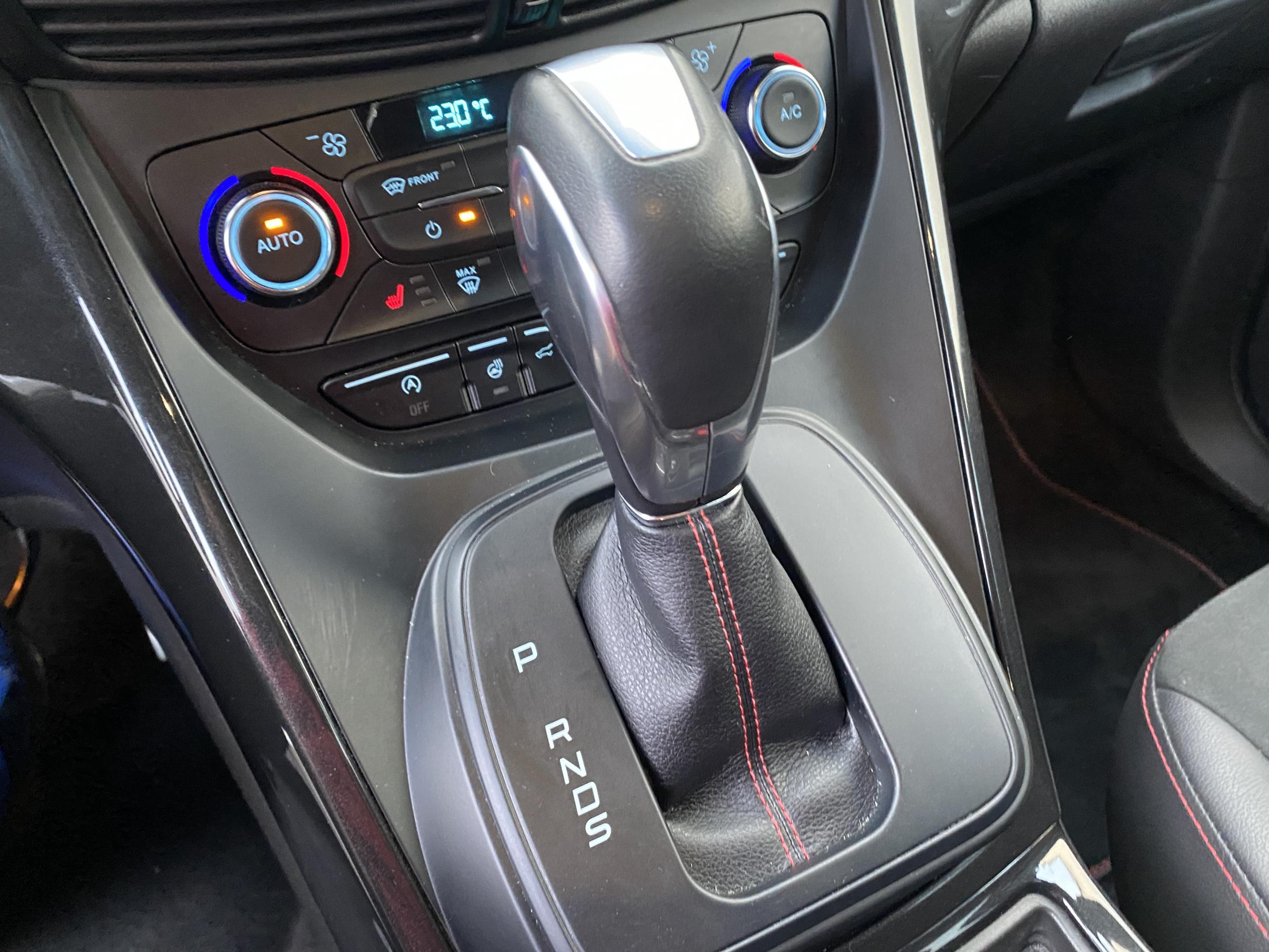 Ford Kuga, 2018 - pohled č. 16