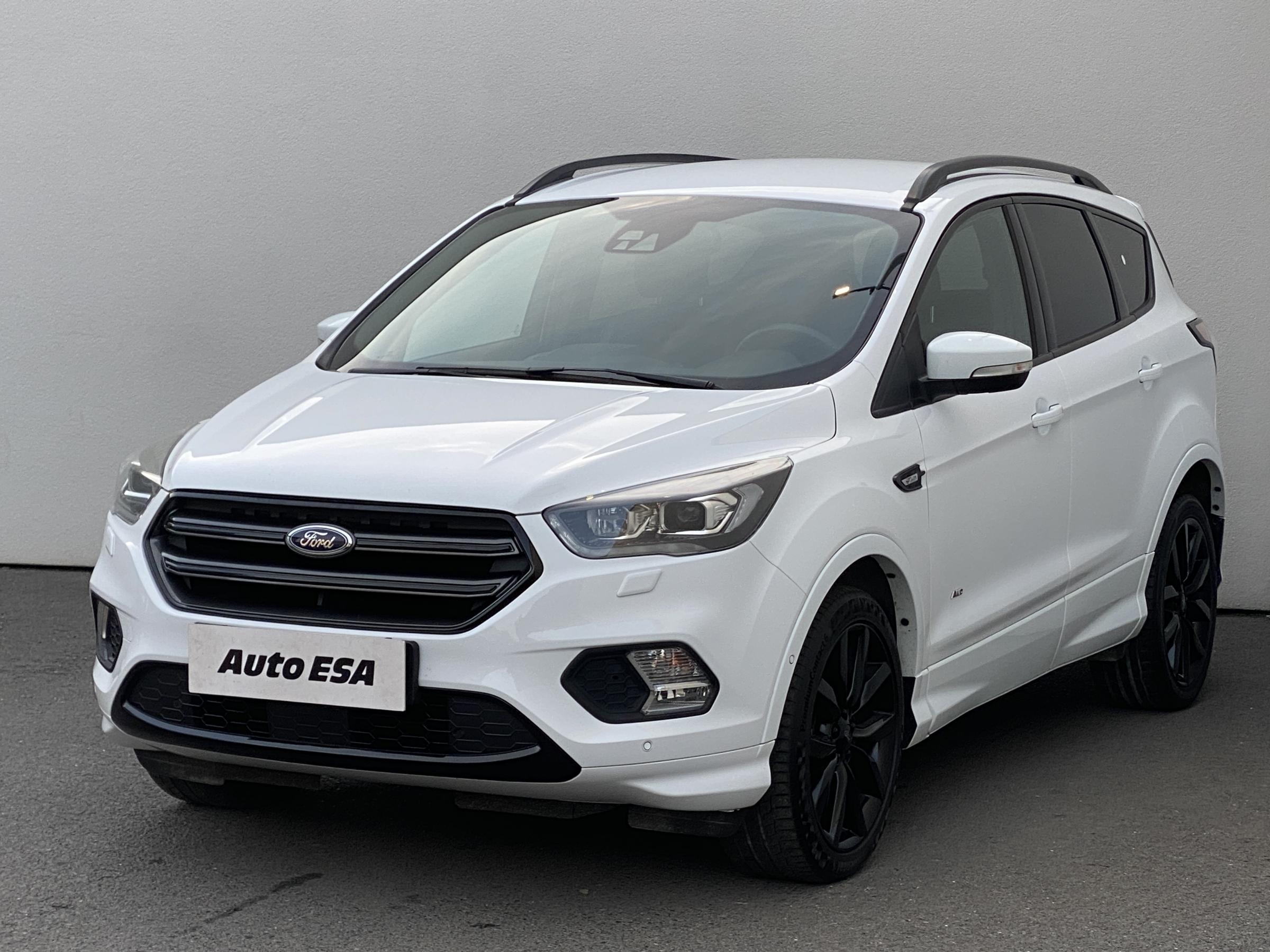 Ford Kuga, 2018 - pohled č. 3