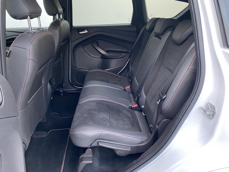 Ford Kuga 1.5EB ST-Line AWD