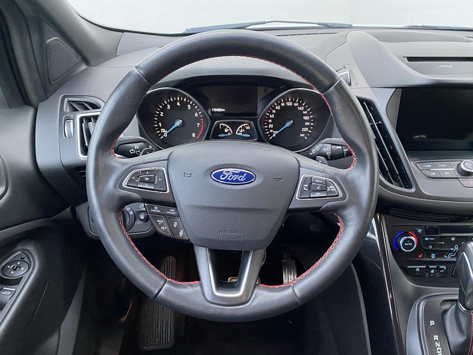 Ford Kuga 1.5EB ST-Line AWD