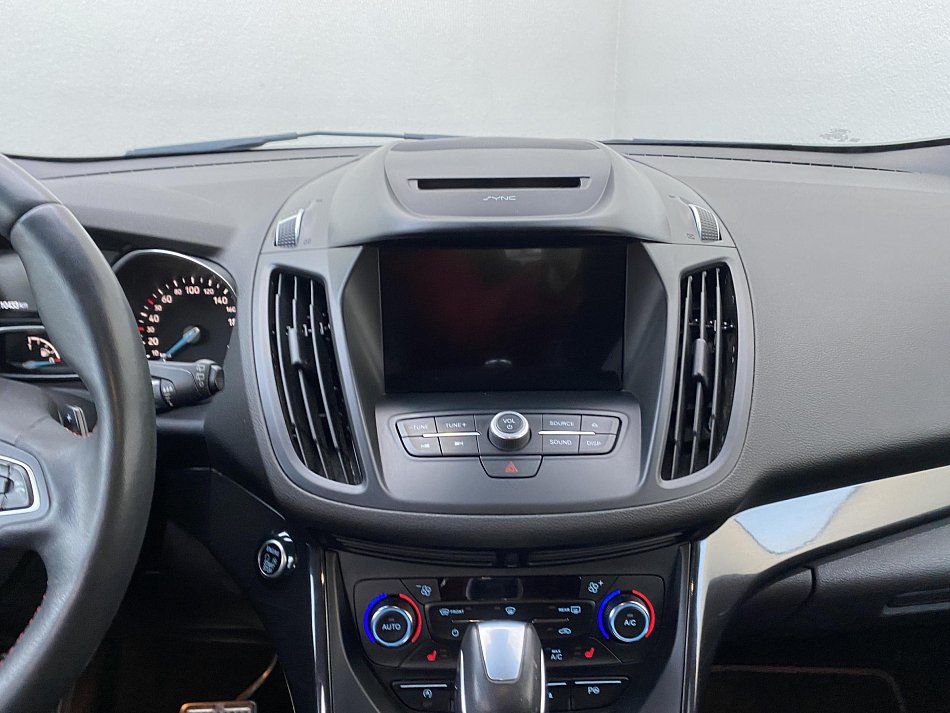 Ford Kuga 1.5EB ST-Line AWD