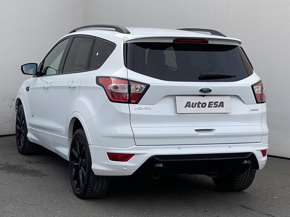 Ford Kuga 1.5EB ST-Line AWD