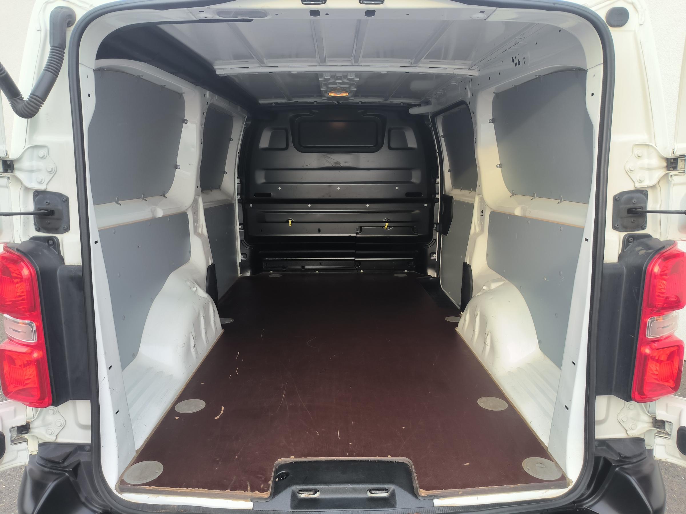 Citroën Jumpy, 2019 - pohled č. 7