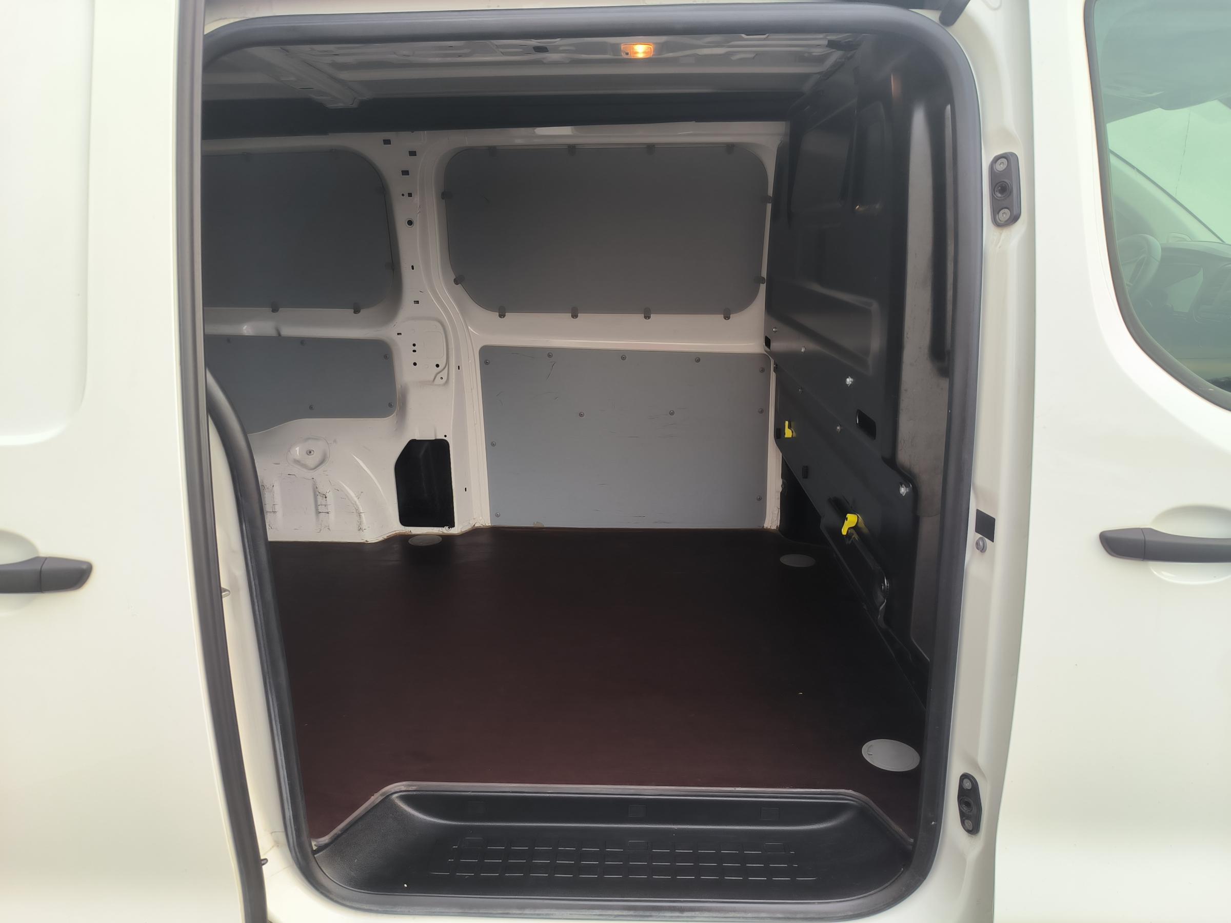 Citroën Jumpy, 2019 - pohled č. 8