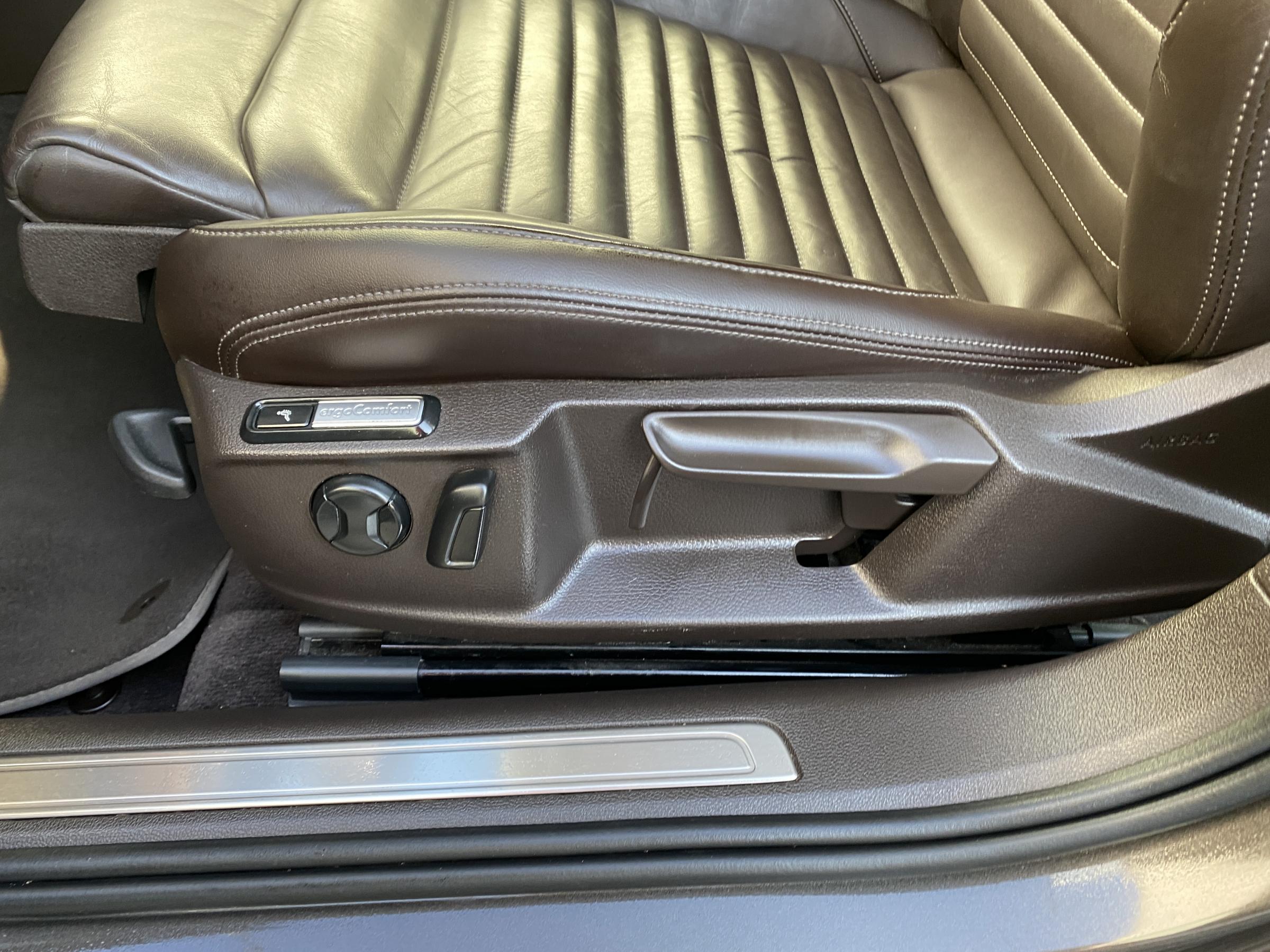 Volkswagen Passat, 2015 - pohled č. 15