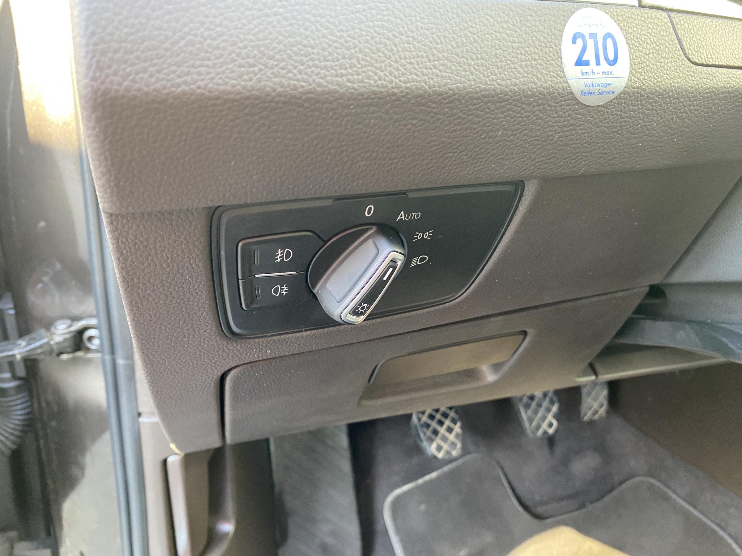 Volkswagen Passat, 2015 - pohled č. 16