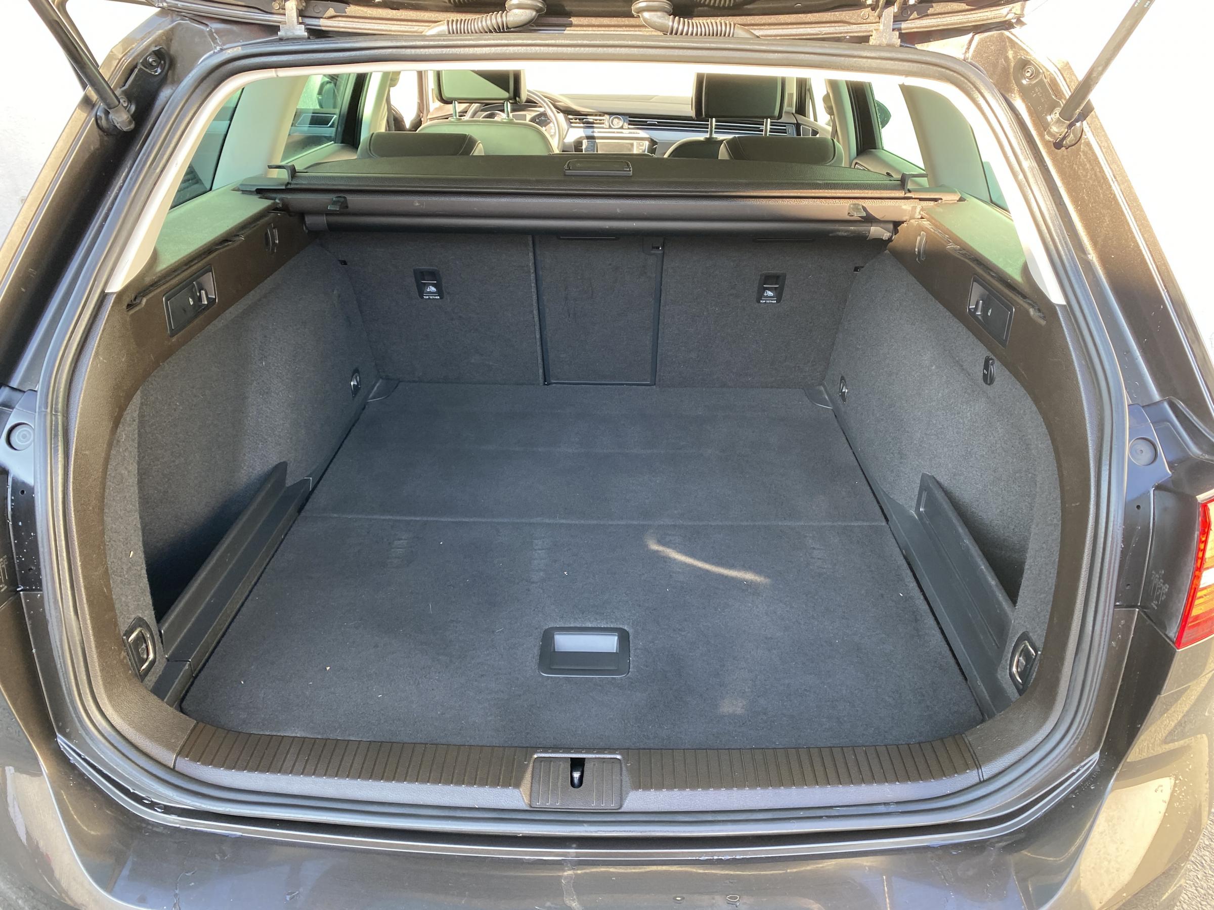 Volkswagen Passat, 2015 - pohled č. 7