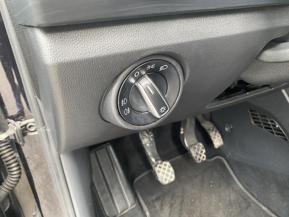 Volkswagen Up! 1.0 MPi Sound