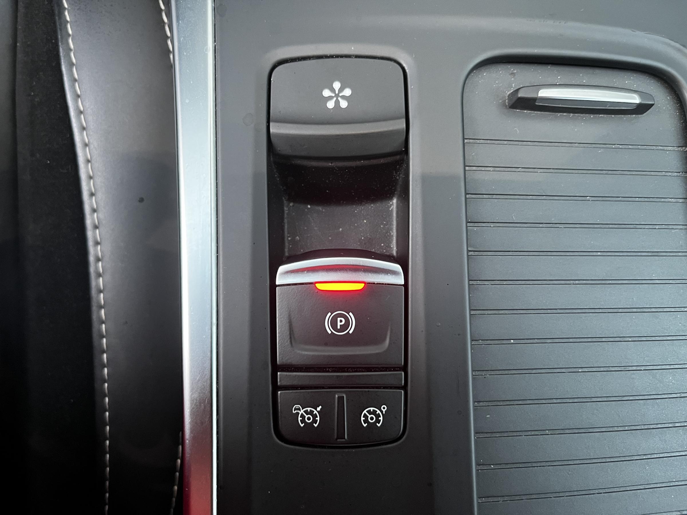 Renault Mégane, 2017 - pohled č. 16