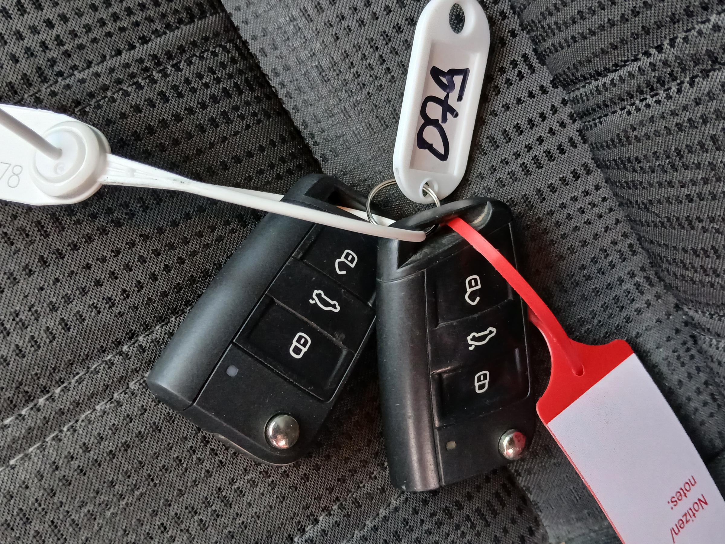 Škoda Octavia III, 2017 - pohled č. 22