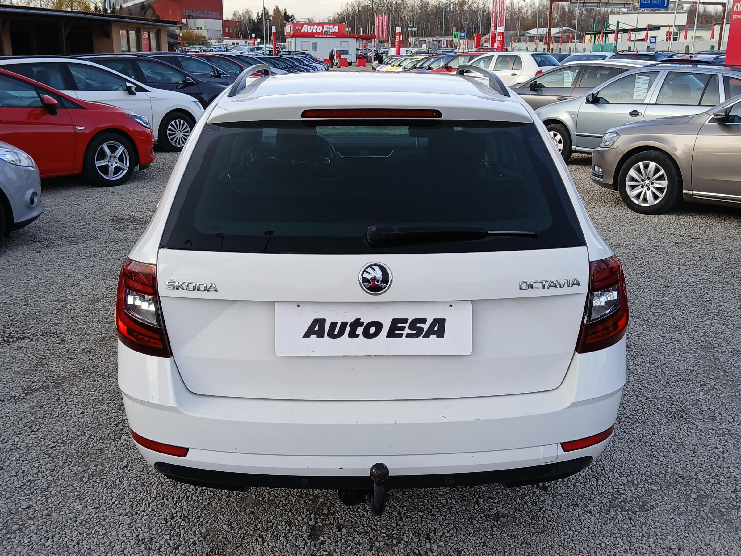 Škoda Octavia III, 2017 - pohled č. 5