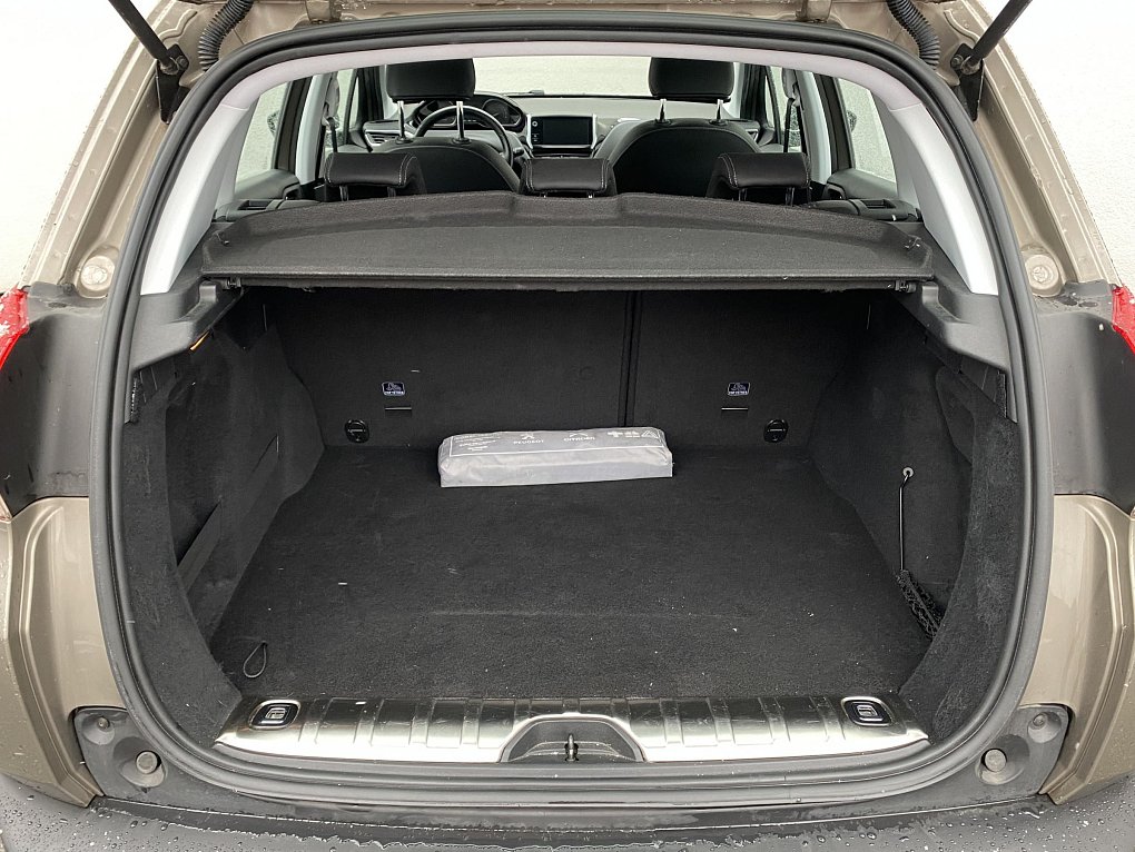 Peugeot 2008 1.6 HDi Allure