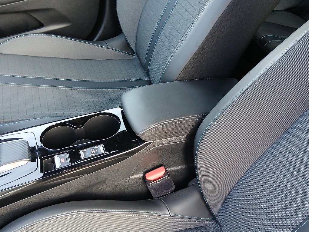 Peugeot 2008 1.2 PT Allure