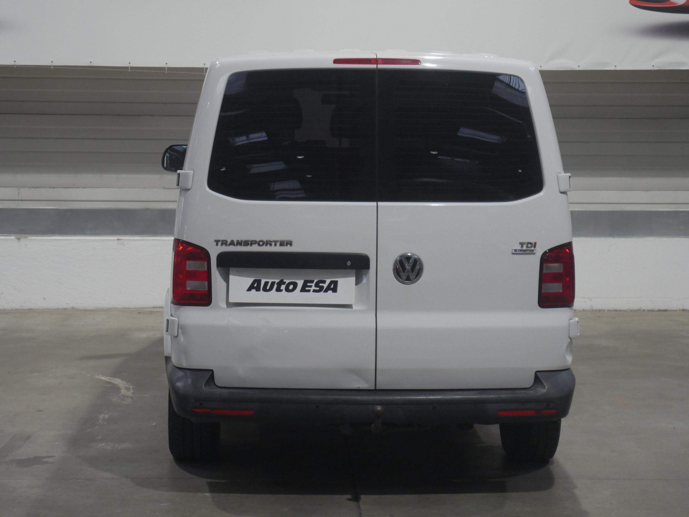 Volkswagen Transporter, 2015 - pohled č. 5