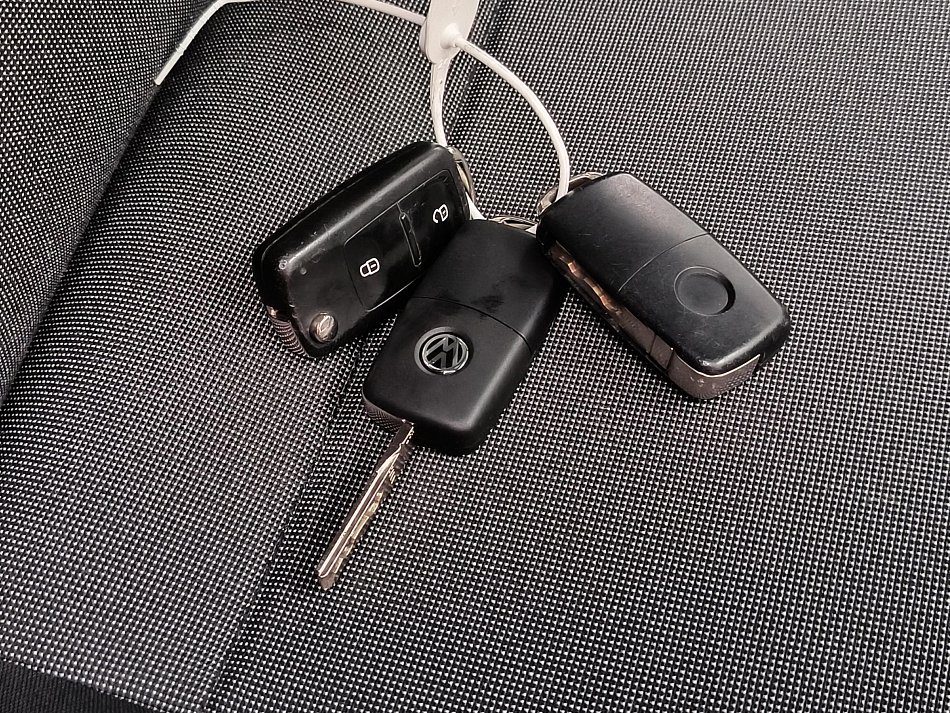 Volkswagen Transporter 2.0TDi  T6 L2 9míst