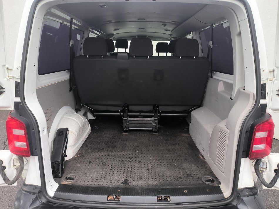 Volkswagen Transporter 2.0TDi  T6 L2 9míst