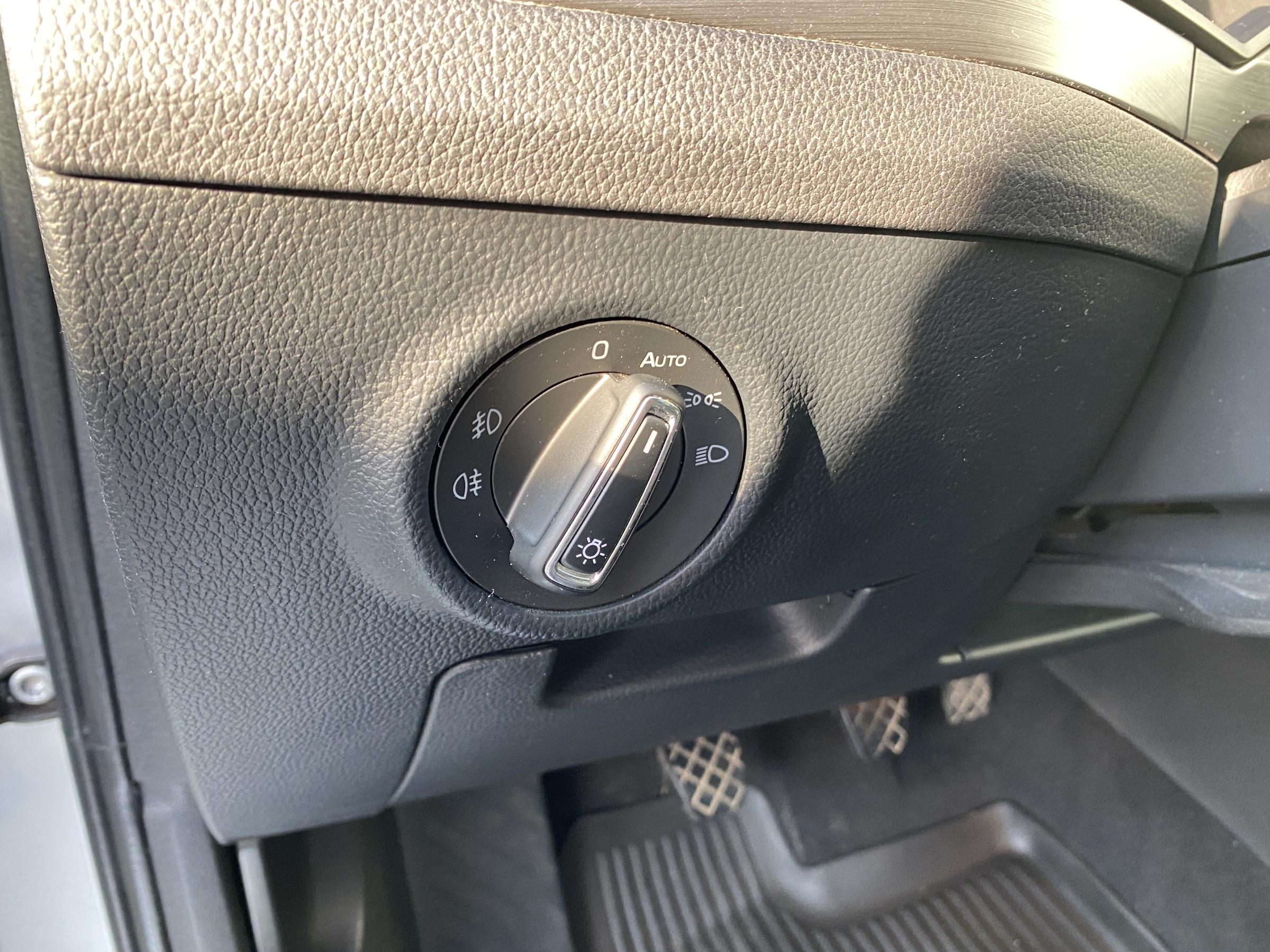 Škoda Superb III, 2016 - pohled č. 16