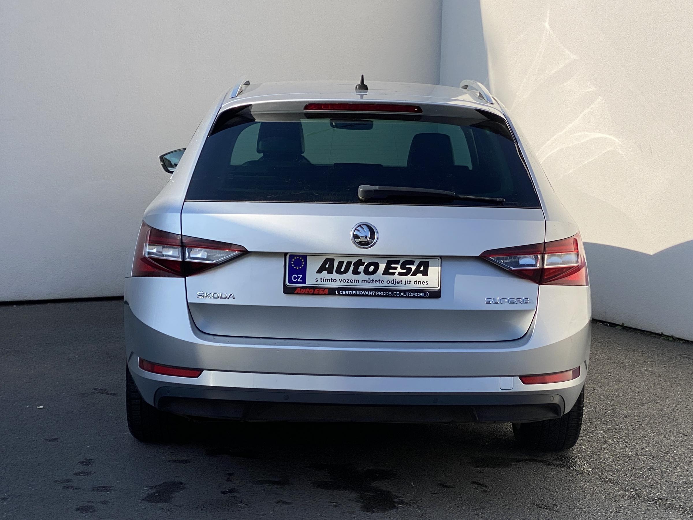 Škoda Superb III, 2016 - pohled č. 5