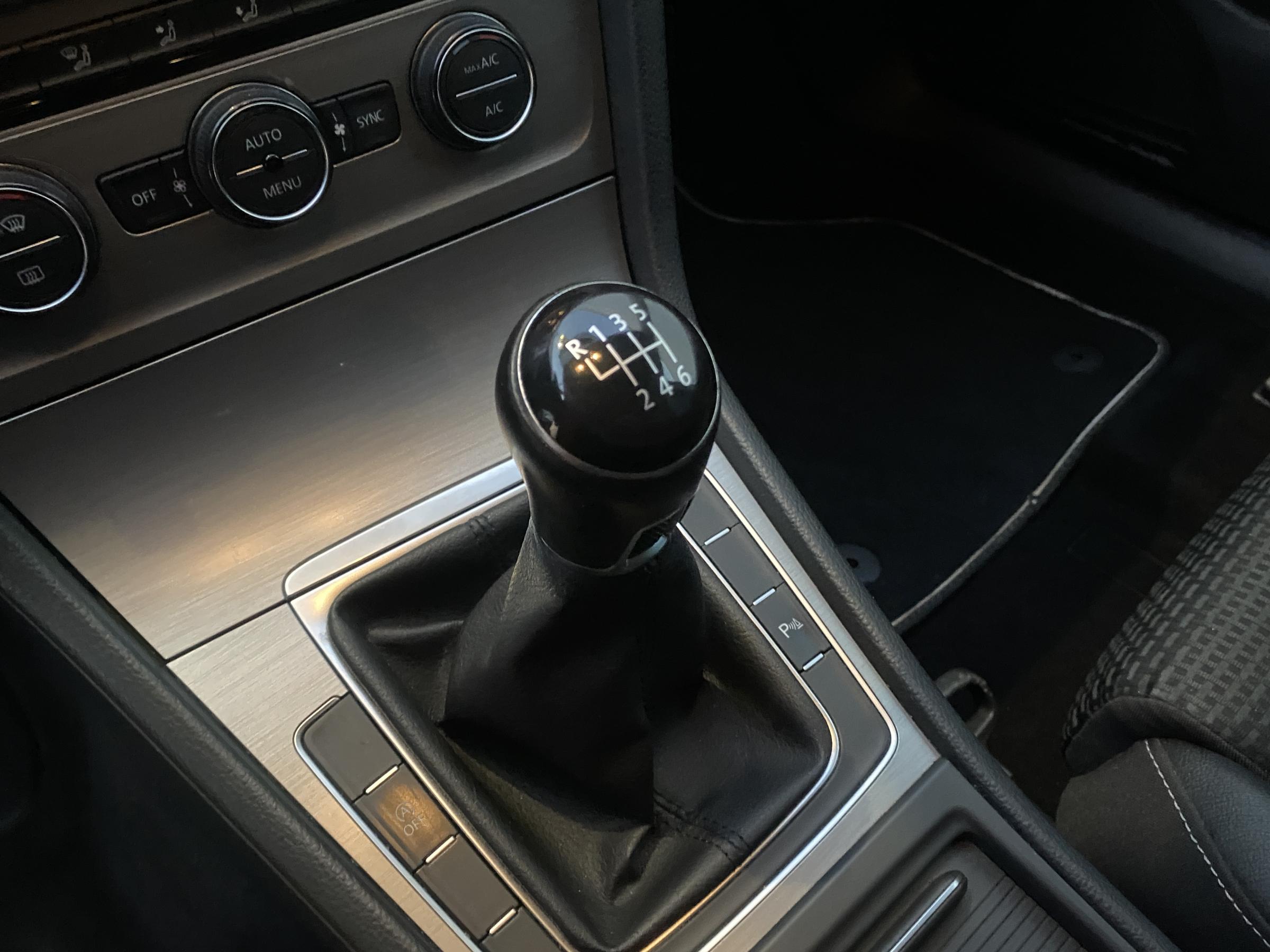 Volkswagen Golf, 2016 - pohled č. 16