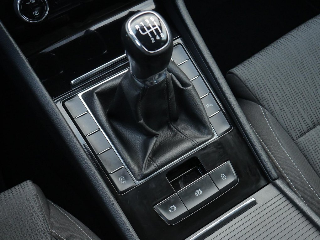 Škoda Superb III 2.0TDI Ambition