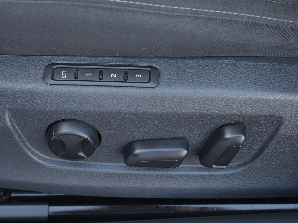 Škoda Superb III 2.0TDI Ambition