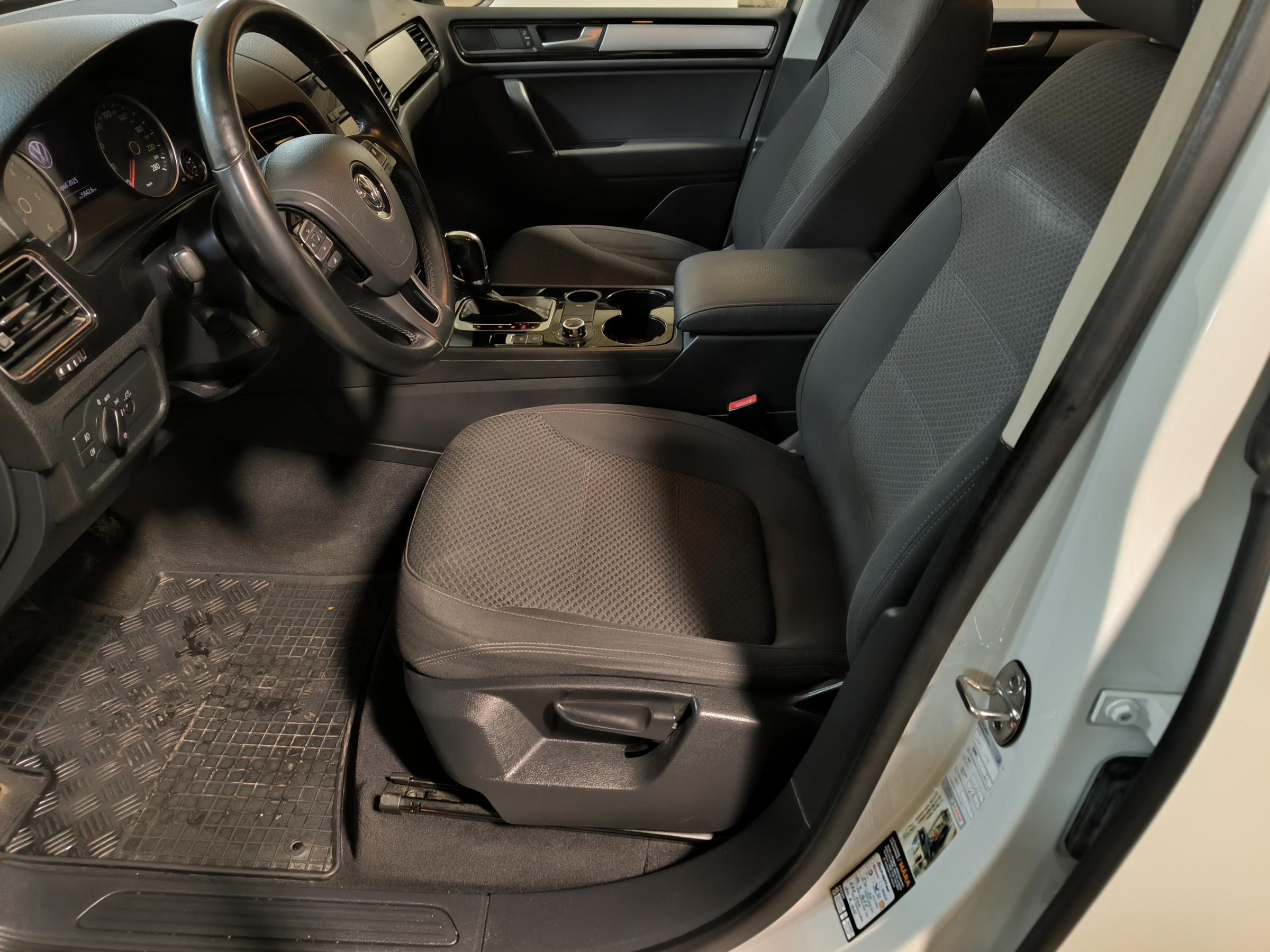 Volkswagen Touareg, 2013 - pohled č. 9