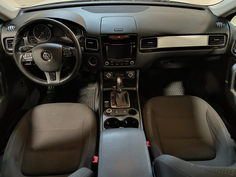 Volkswagen Touareg 3.0TDi  4Motion