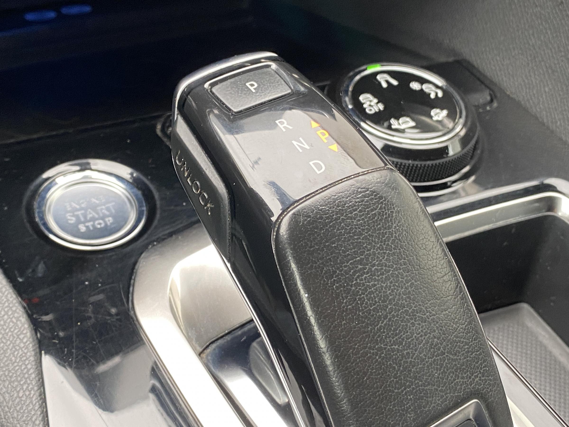 Peugeot 5008, 2019 - pohled č. 13