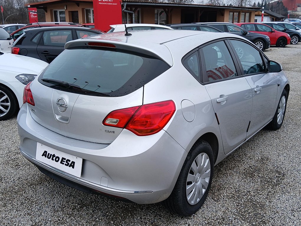 Opel Astra 1.6 CDTi 