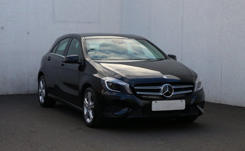 Mercedes-Benz Třída A 2.0  A220 4matic