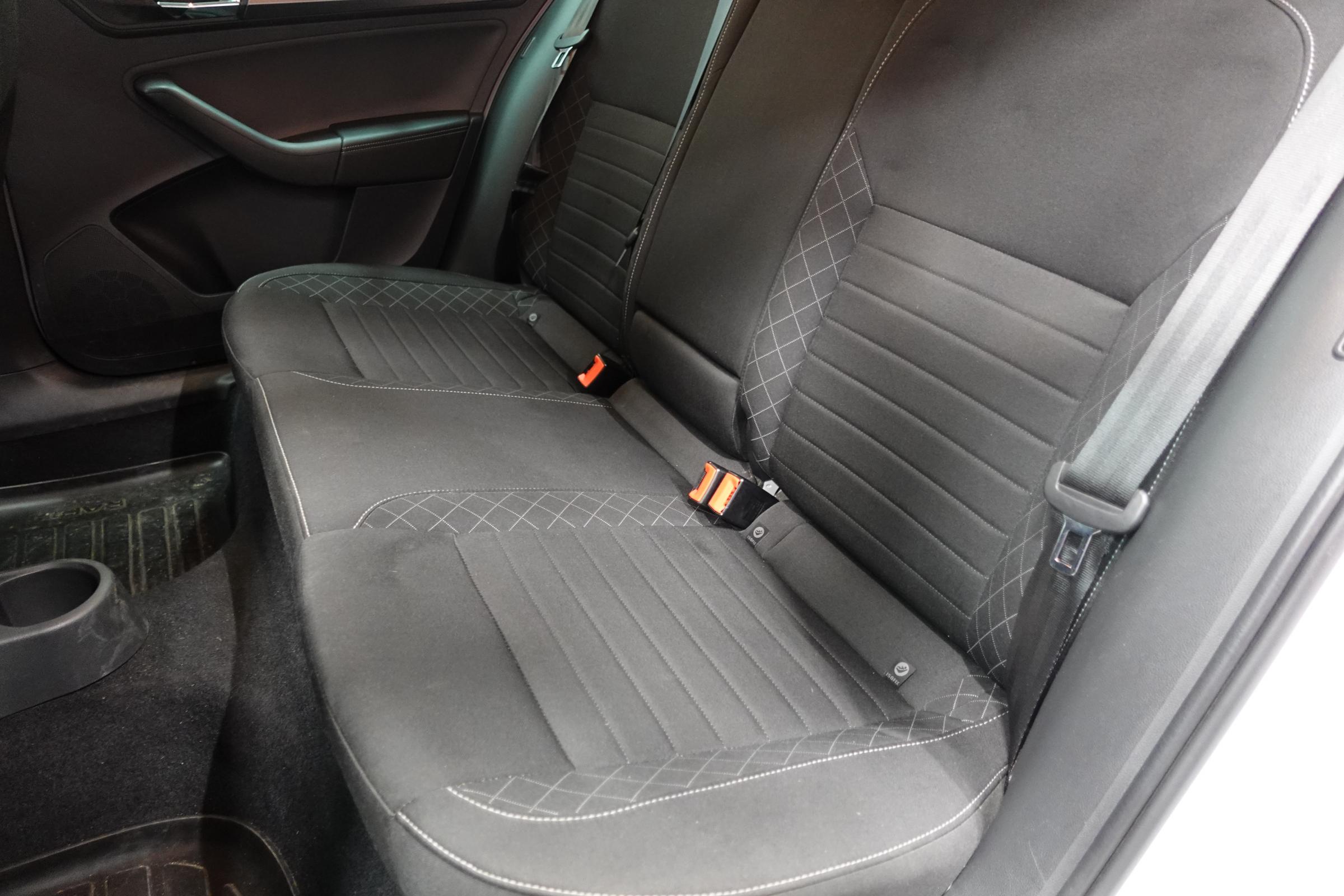 Škoda Rapid, 2017 - pohled č. 10