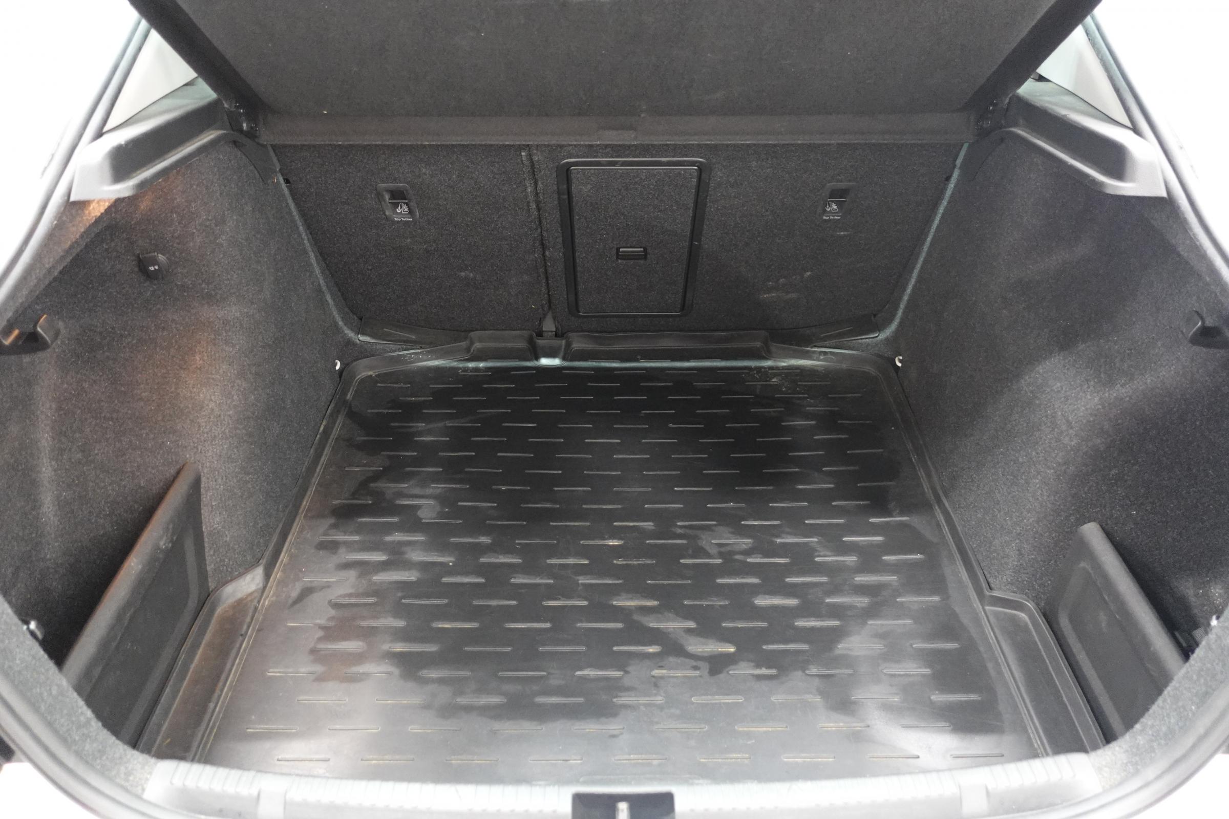 Škoda Rapid, 2017 - pohled č. 7