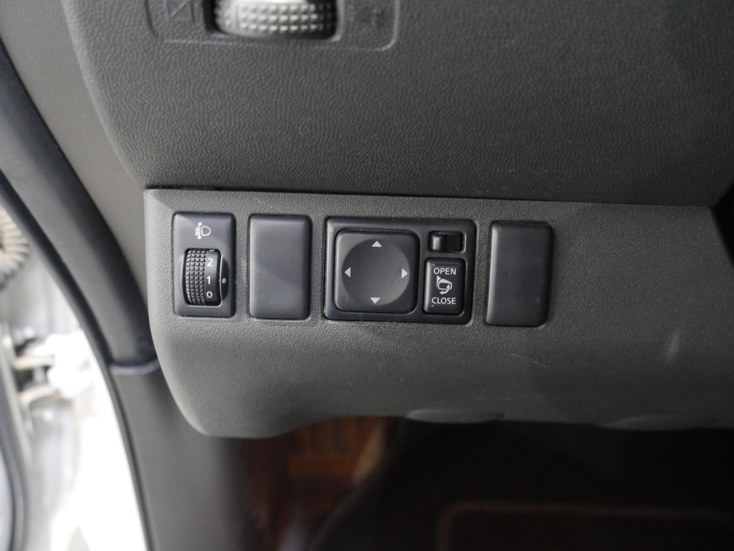 Nissan Navara, 2015 - pohled č. 13