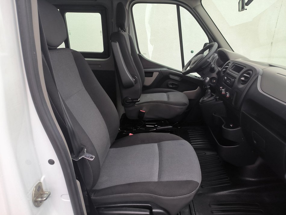 Renault Master 2.3dCi  L1H1 5míst
