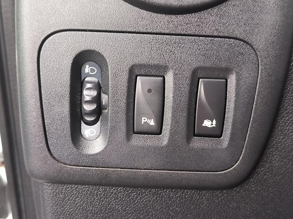 Renault Master 2.3dCi  L1H1 5míst