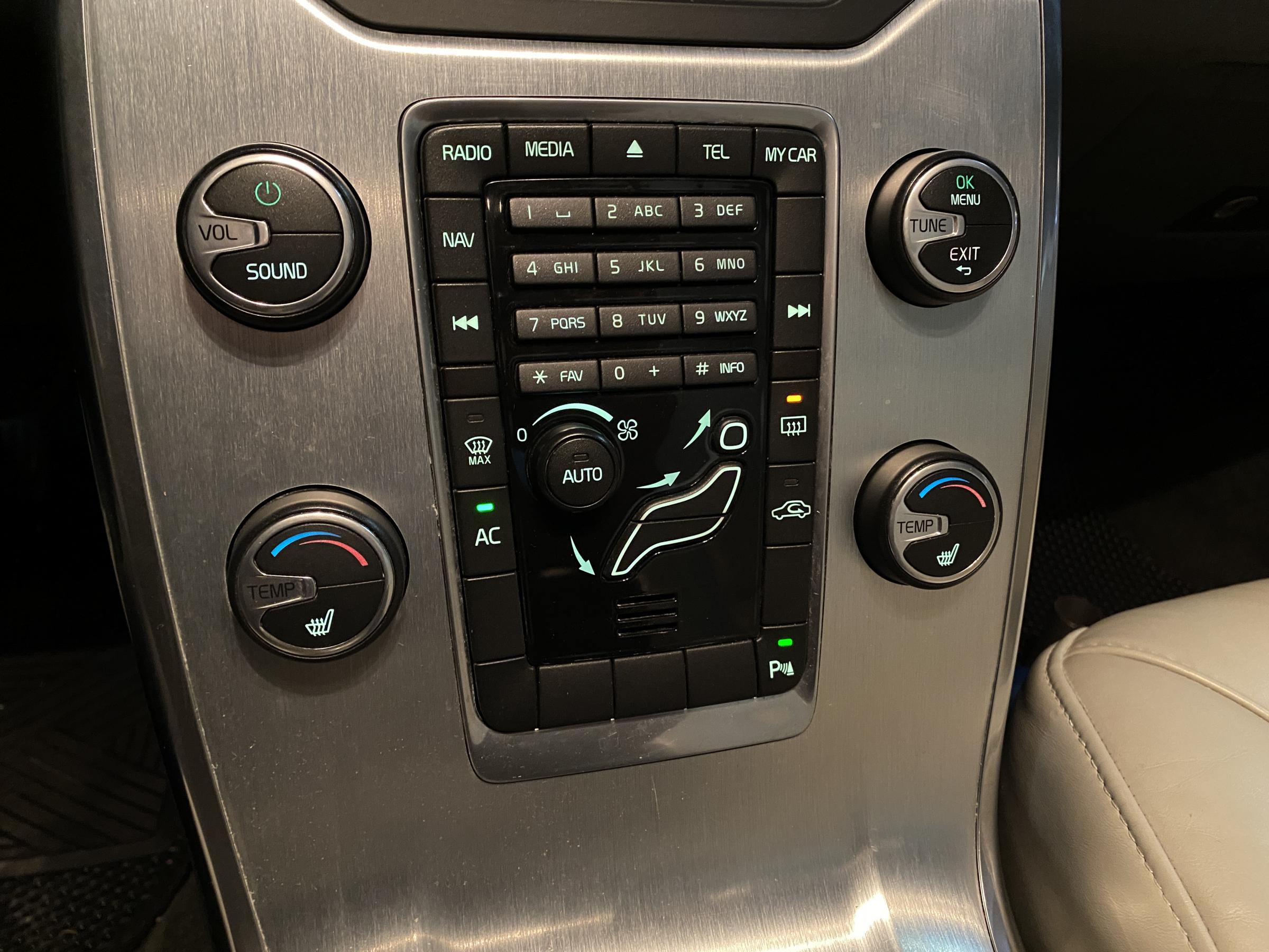 Volvo S80, 2013 - pohled č. 16