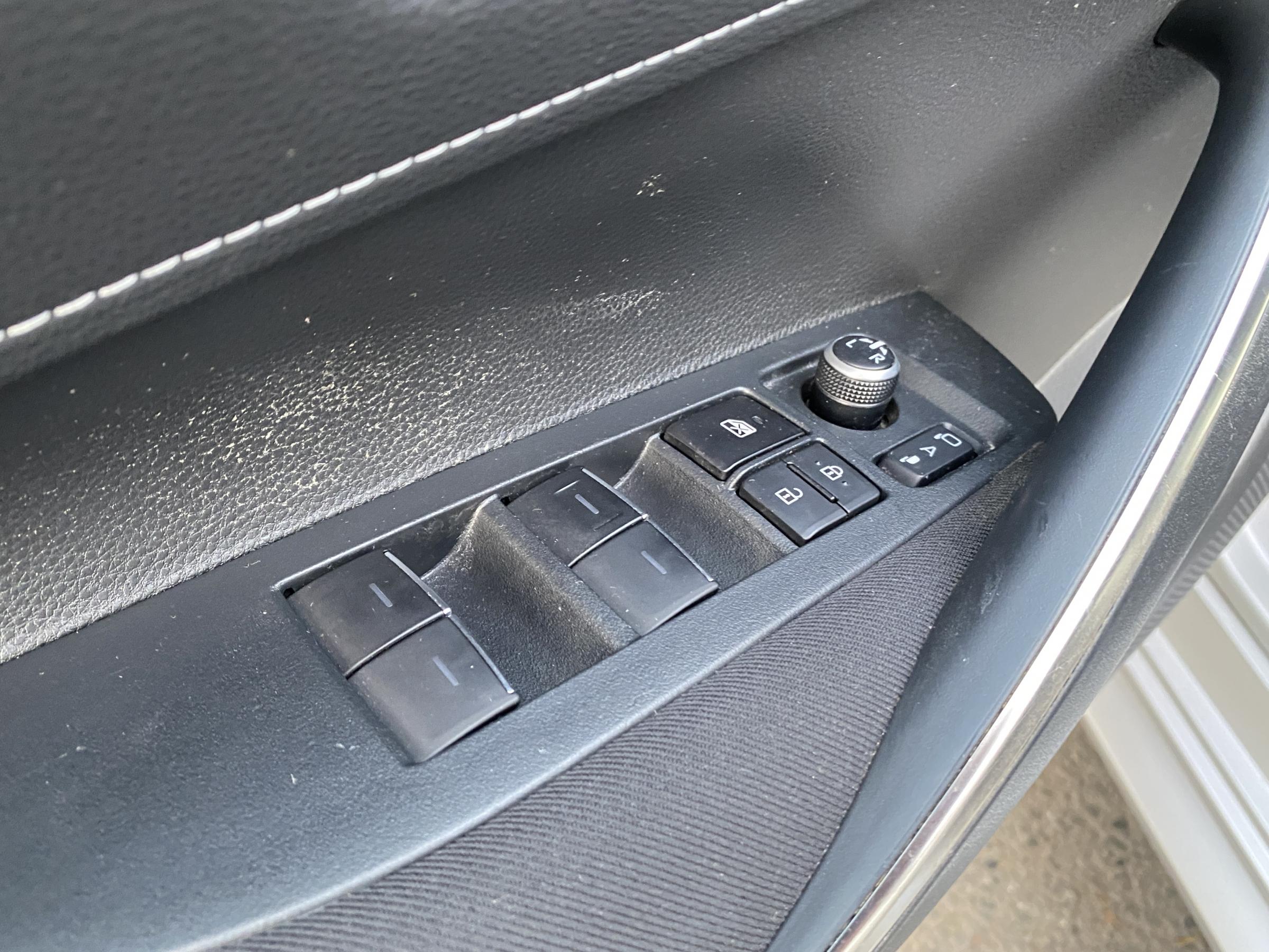 Toyota Corolla, 2021 - pohled č. 13