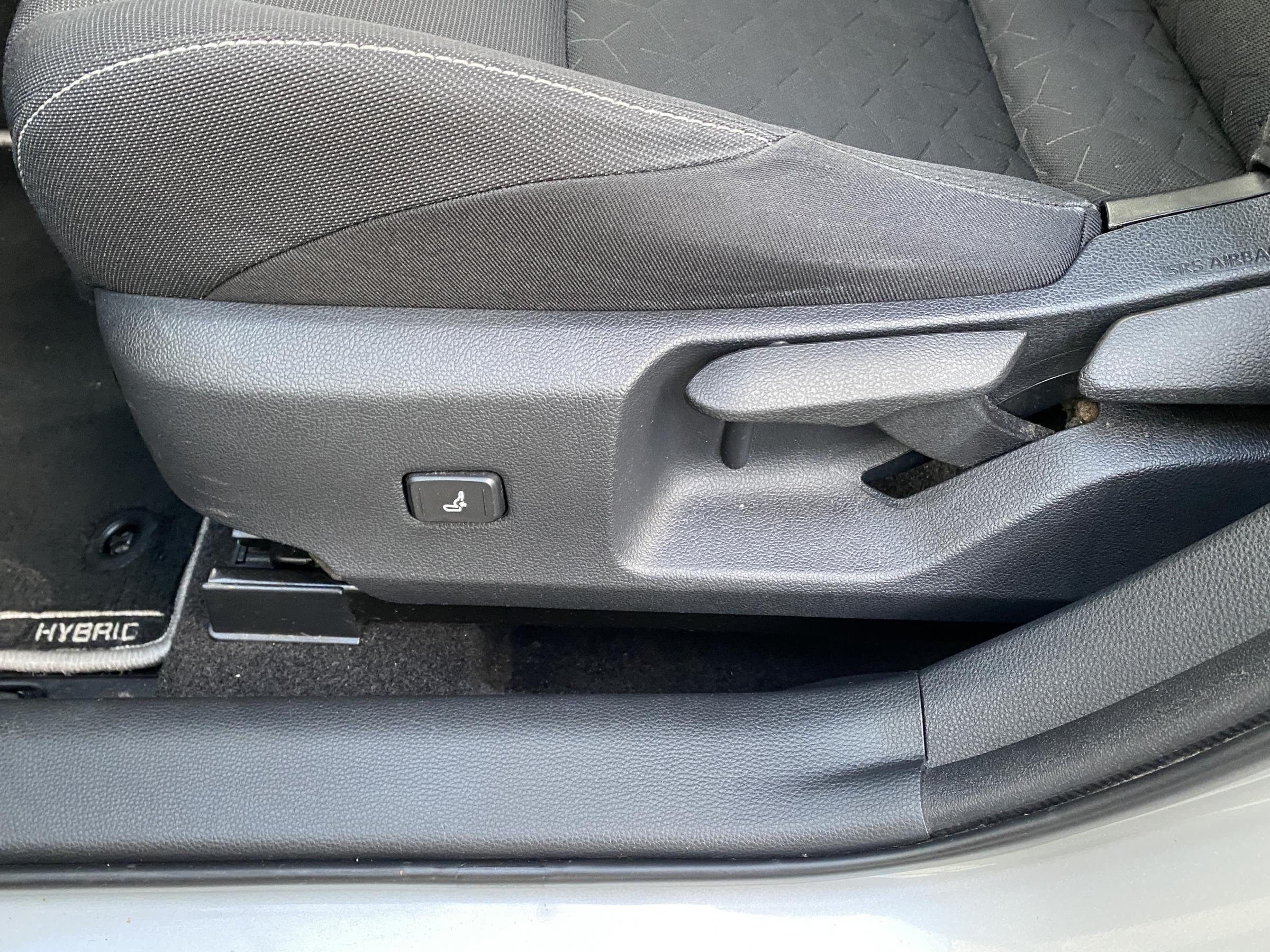 Toyota Corolla, 2021 - pohled č. 14