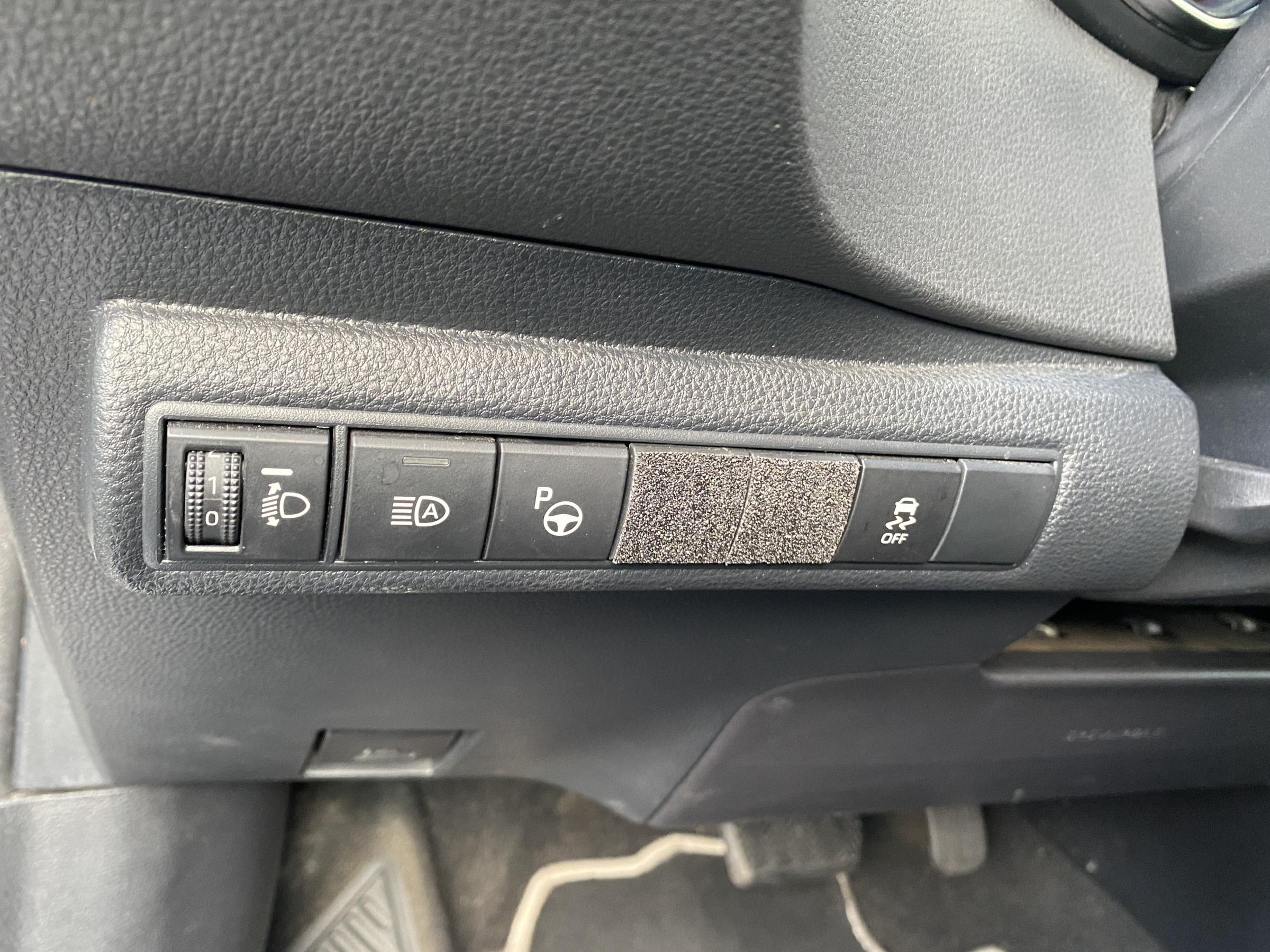 Toyota Corolla, 2021 - pohled č. 15